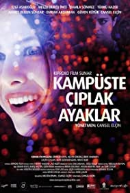 Kampüste çiplak ayaklar